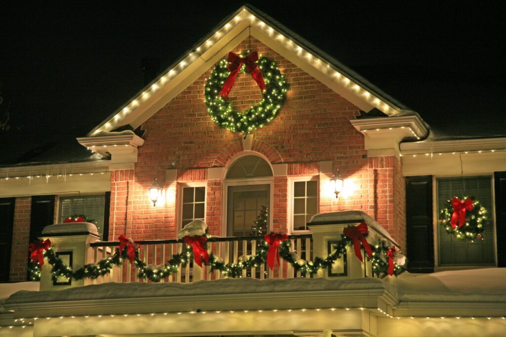 Gallery - Professional Holiday Lighting Installation Services