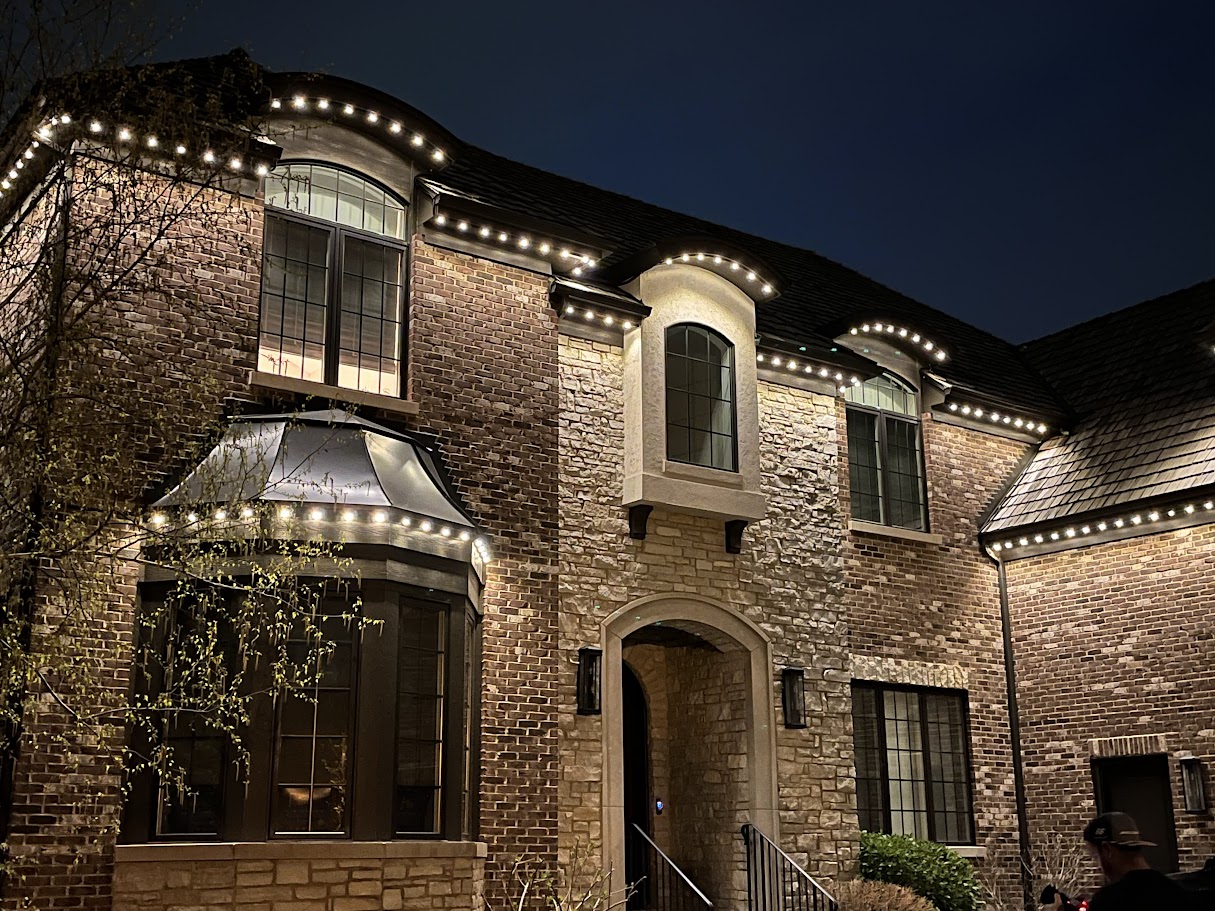 Light Up Your Holidays|Permanent Lighting