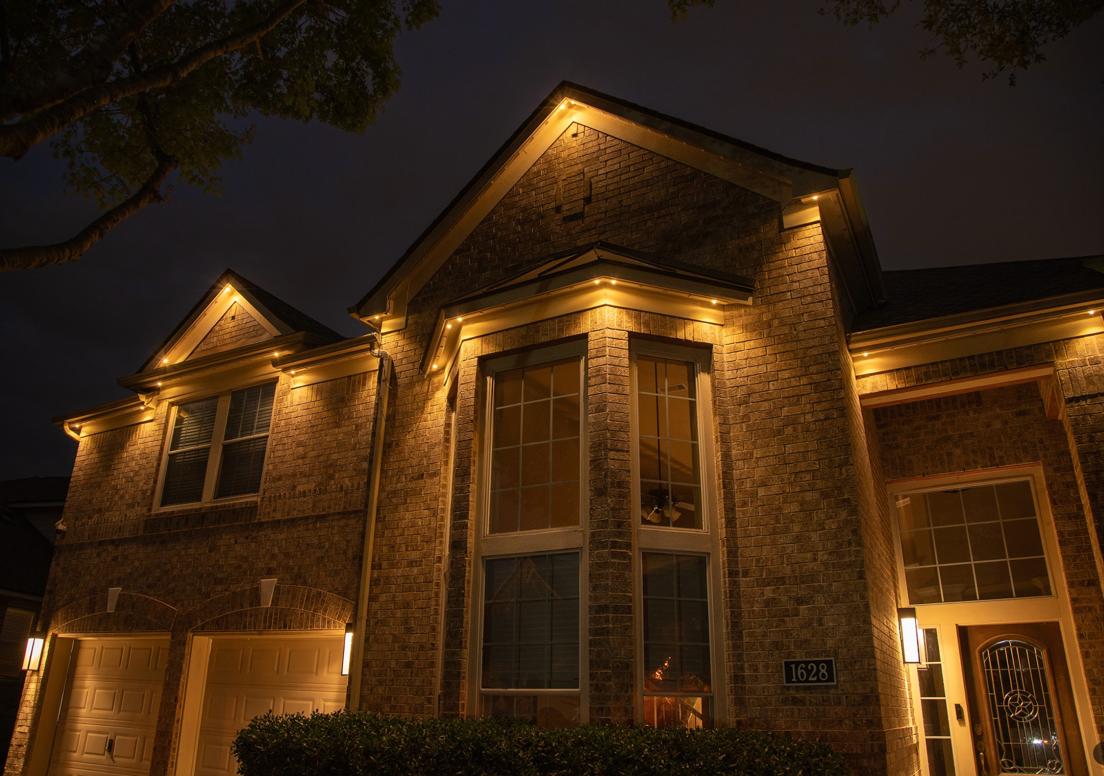 Light Up Your Holidays|Home